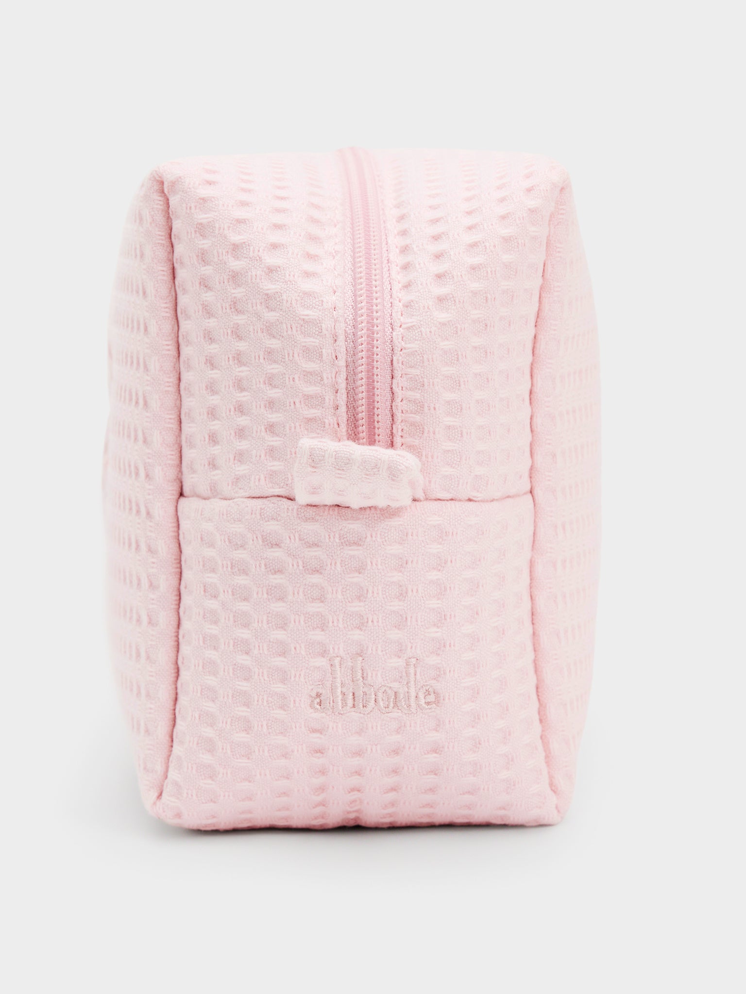 Abbode Beach Things Waffle Pouch - Saint Bernard