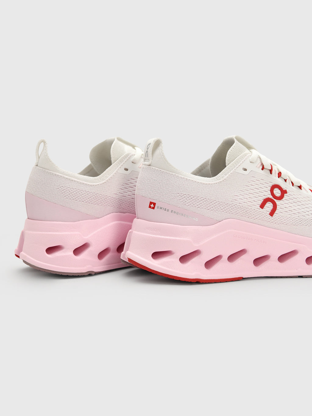 ON Women's Cloudsurfer Max Running Shoe - Saint Bernard
