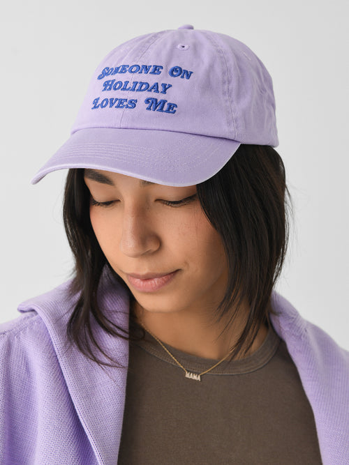 EM On Holiday Women's Someone On Holiday Cap