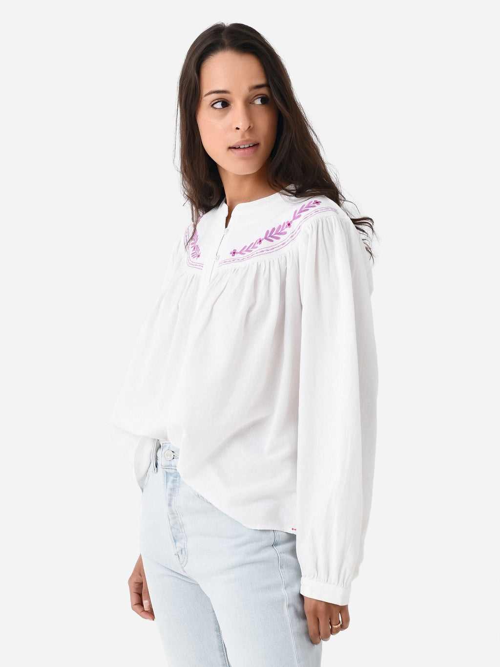 X335353xWHITE-alt2