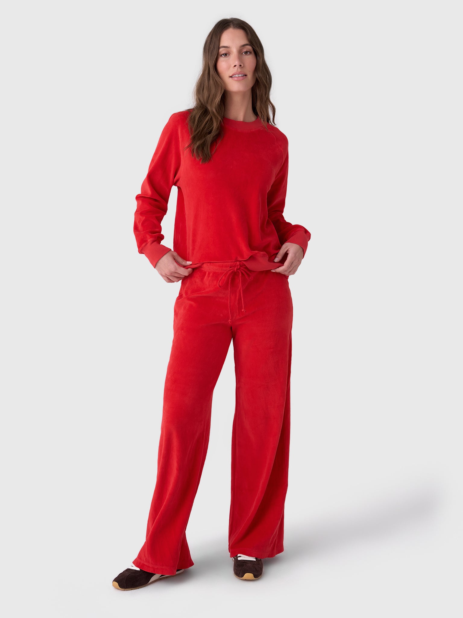 X6WLV045xCARMINERED-alt1