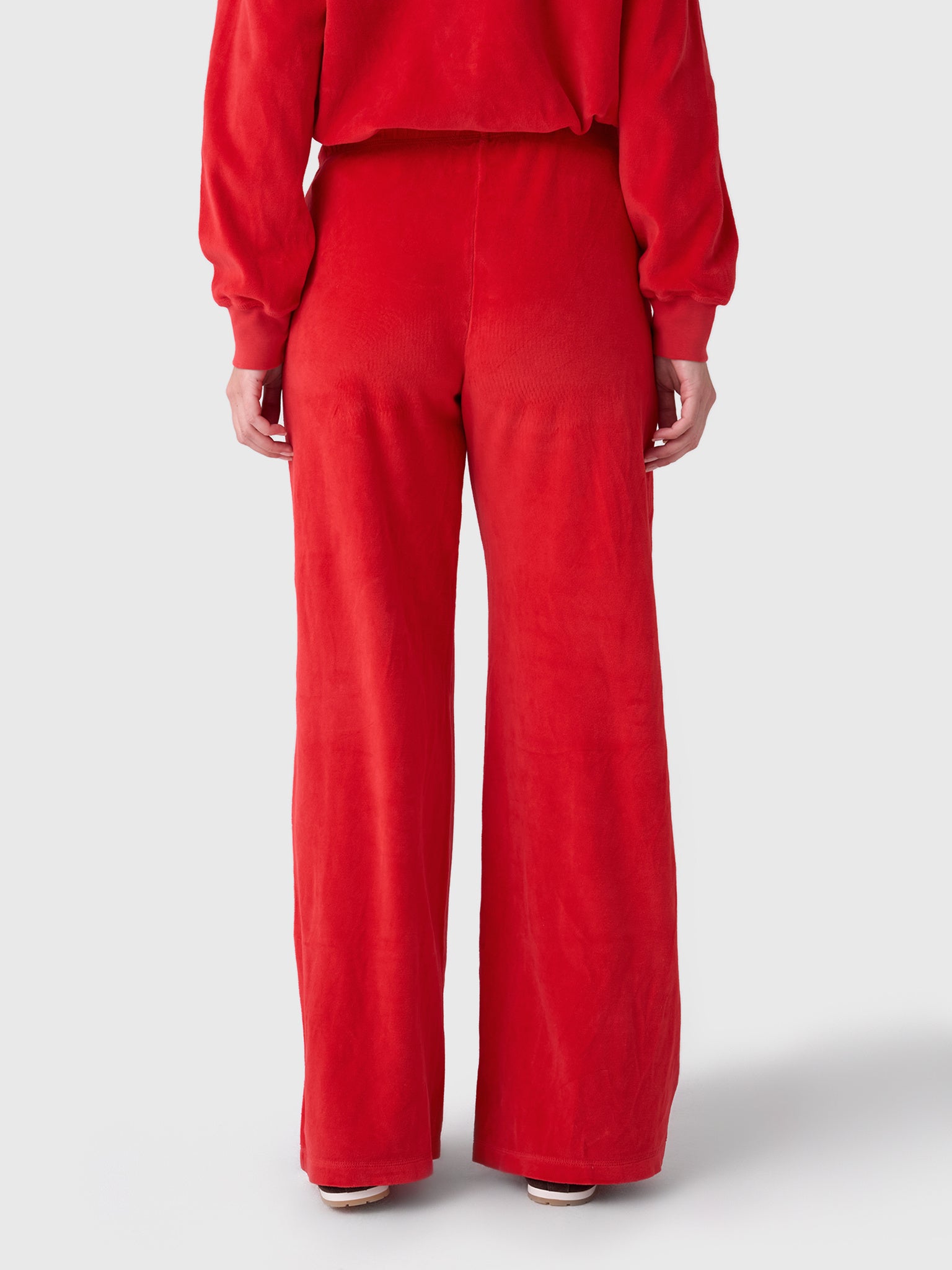 X8WLV045xCARMINERED-alt3