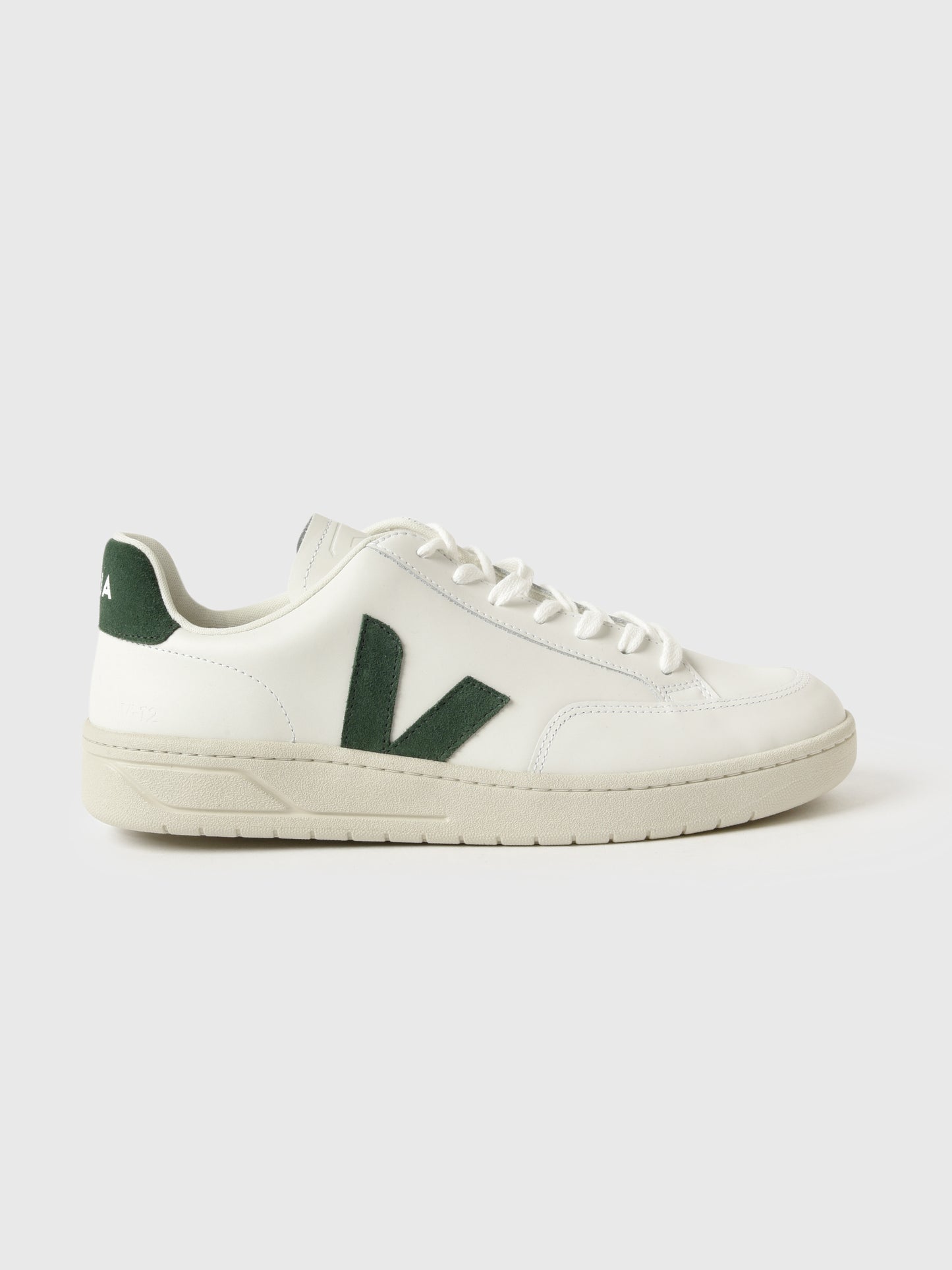 XD0202336xEXTRAWHITECYPRUS-alt1