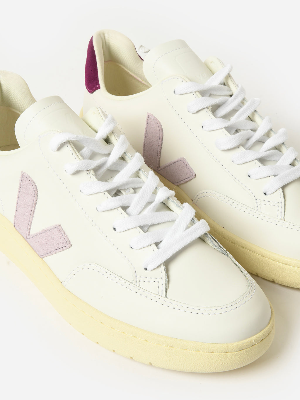VEJA Women's V-12 Leather Sneaker - Saint Bernard