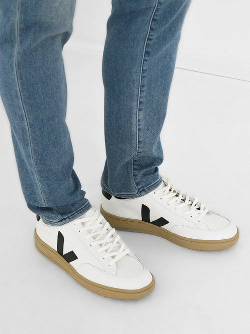 VEJA Men's V-12 Leather Sneaker
