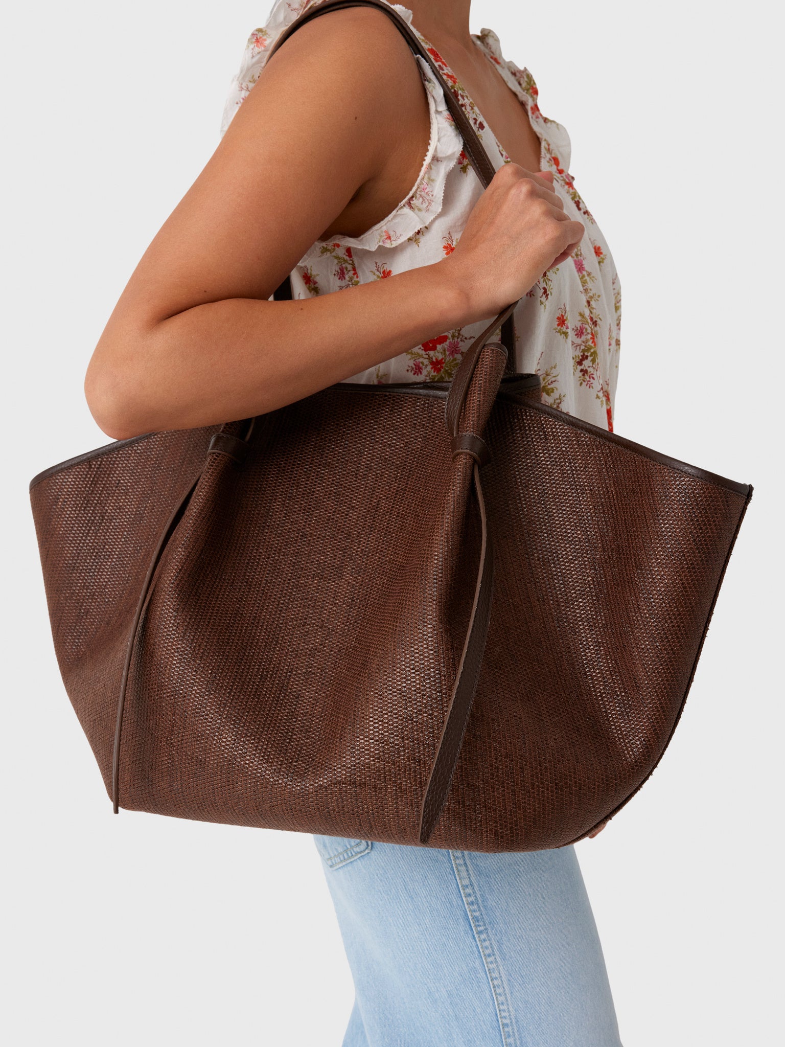 Yuzefi XL Mochi Bag - Saint Bernard