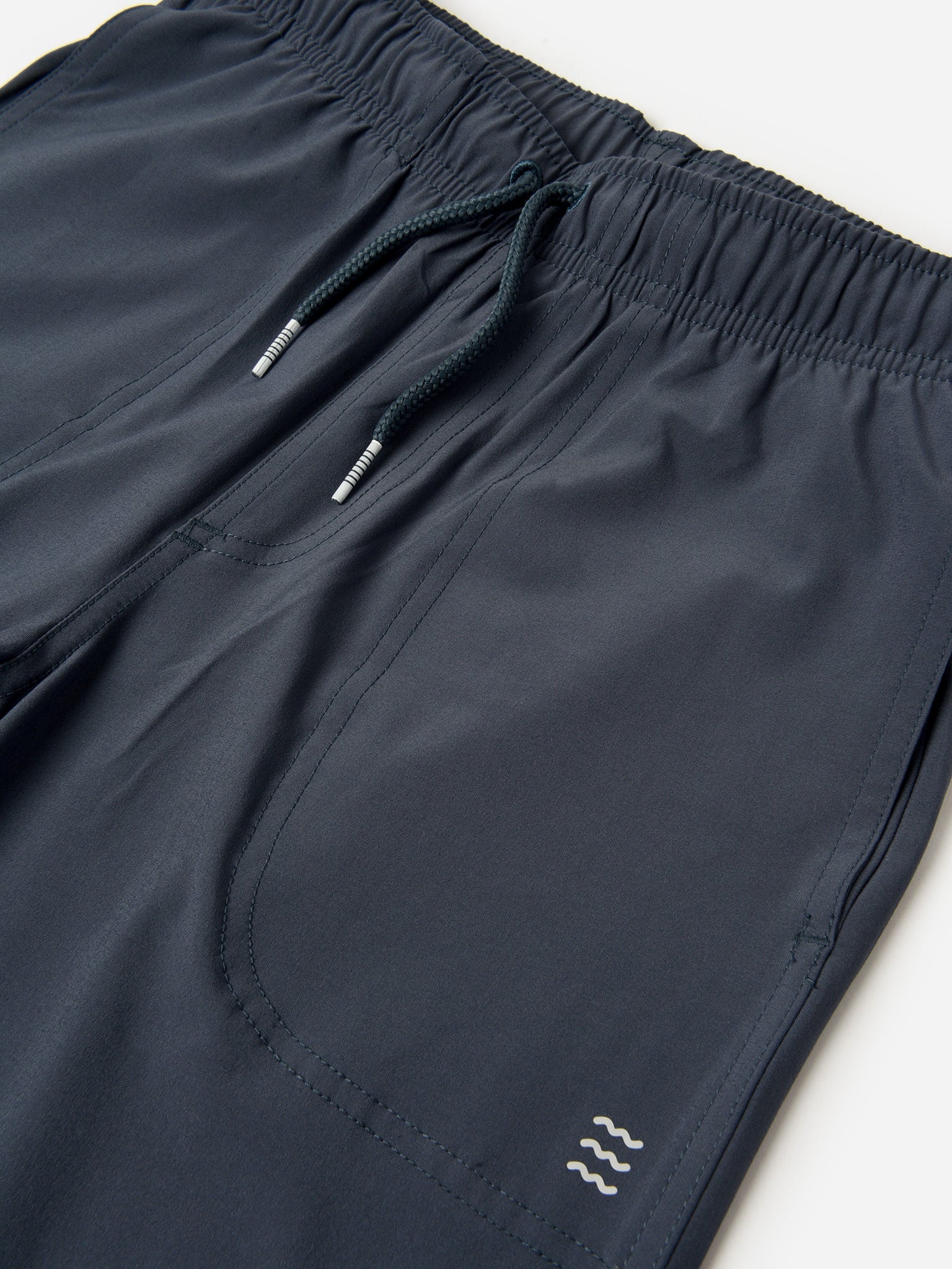 YBZPxBLUEDUSKII-alt2