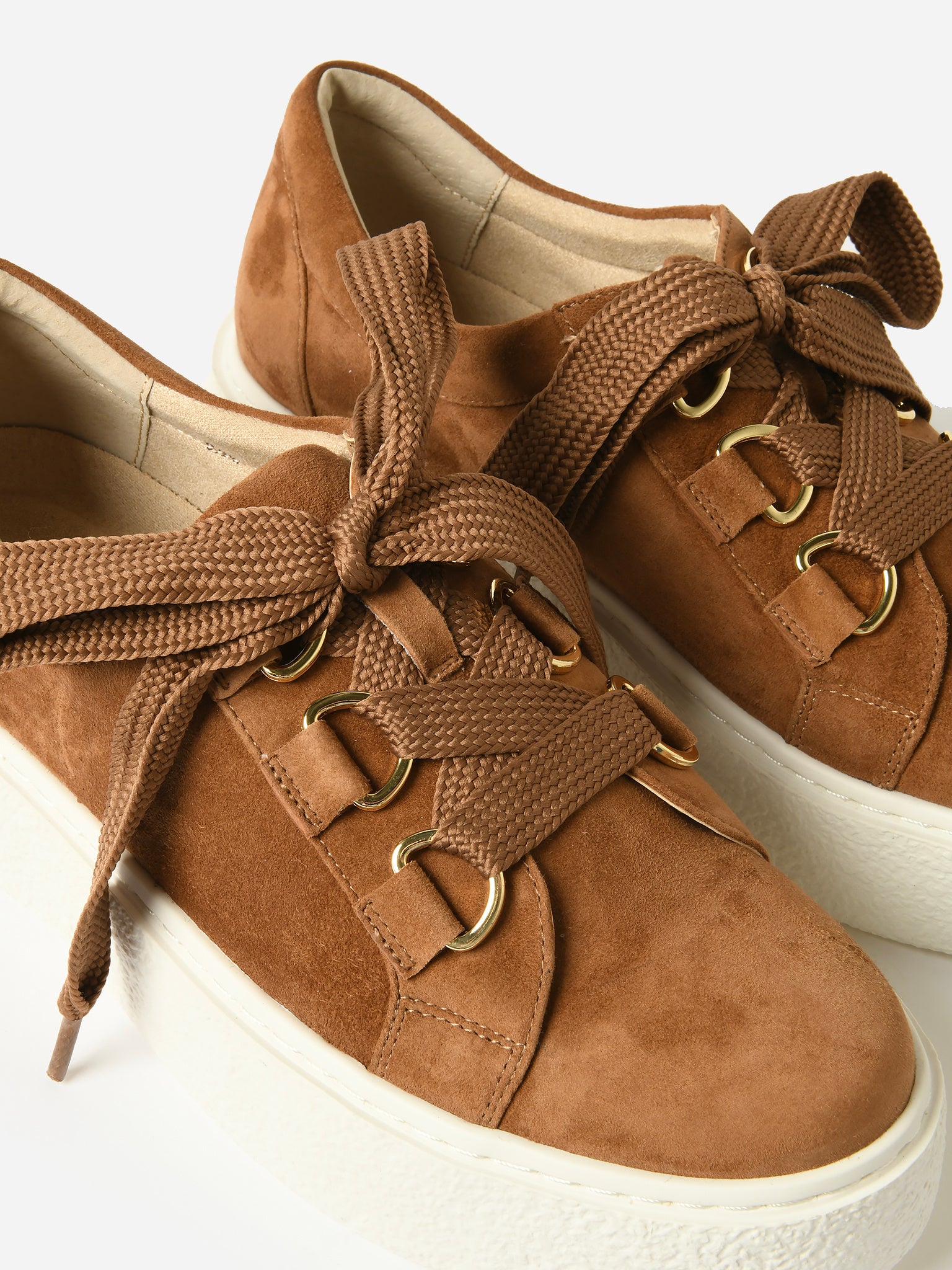 Vaneli Women's Yevka Sneaker - Saint Bernard