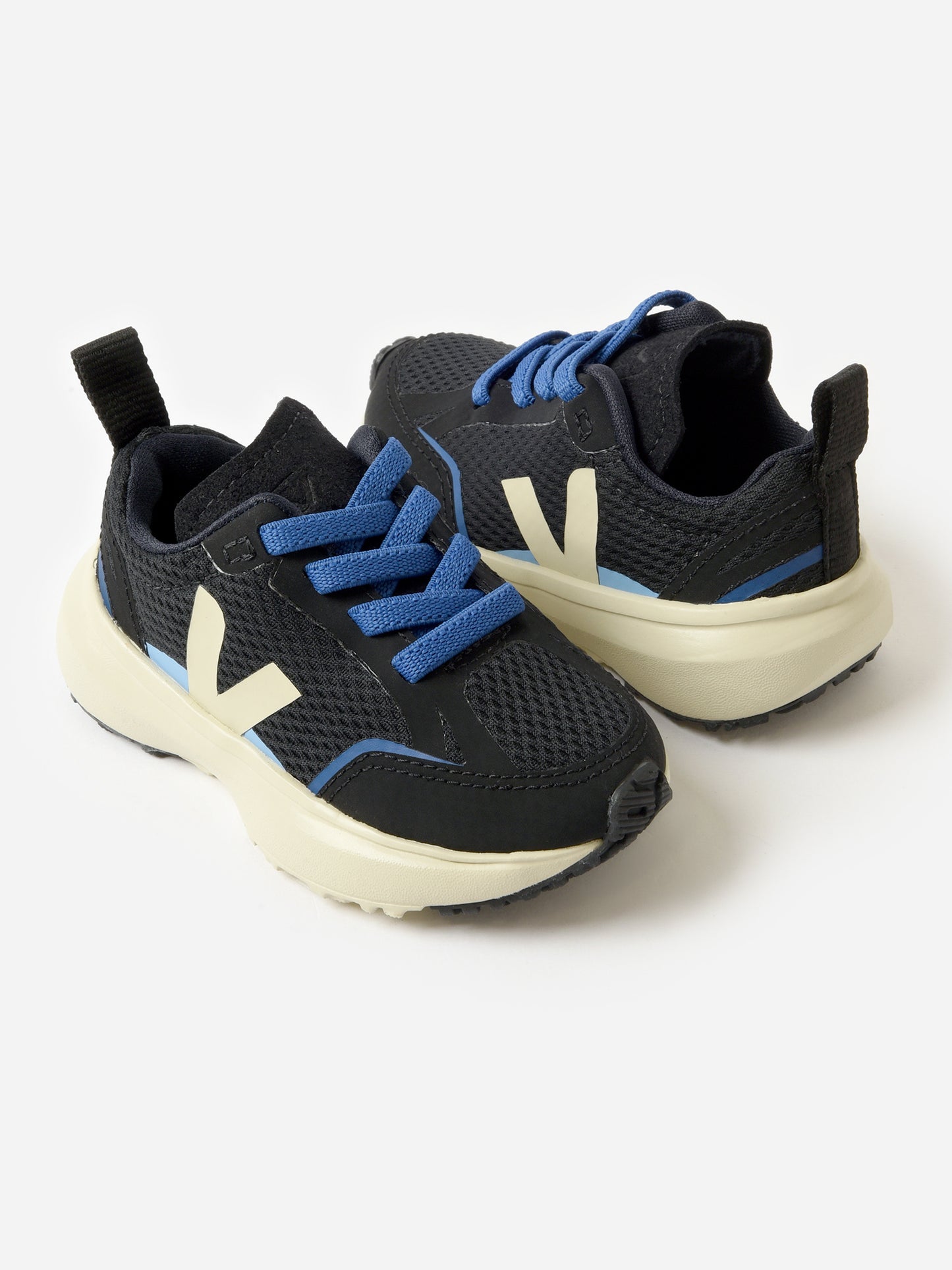 VEJA Kids' Small Canary Elastic Laces Alveomesh Sneaker - Saint Bernard