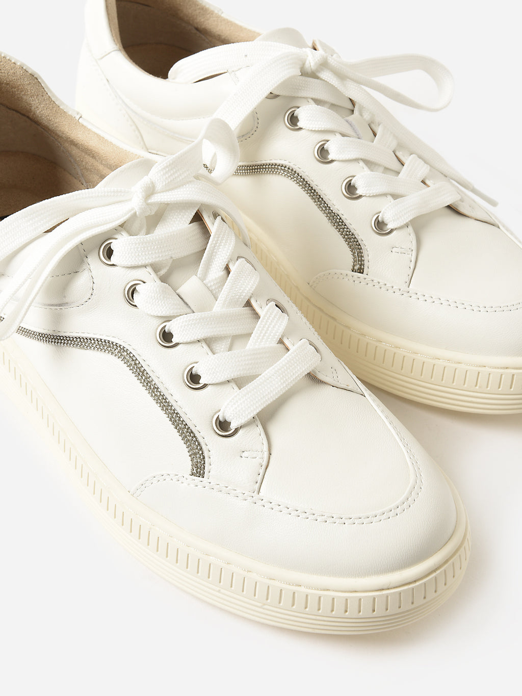 YOELAxWHITENAPPASILVER-alt1