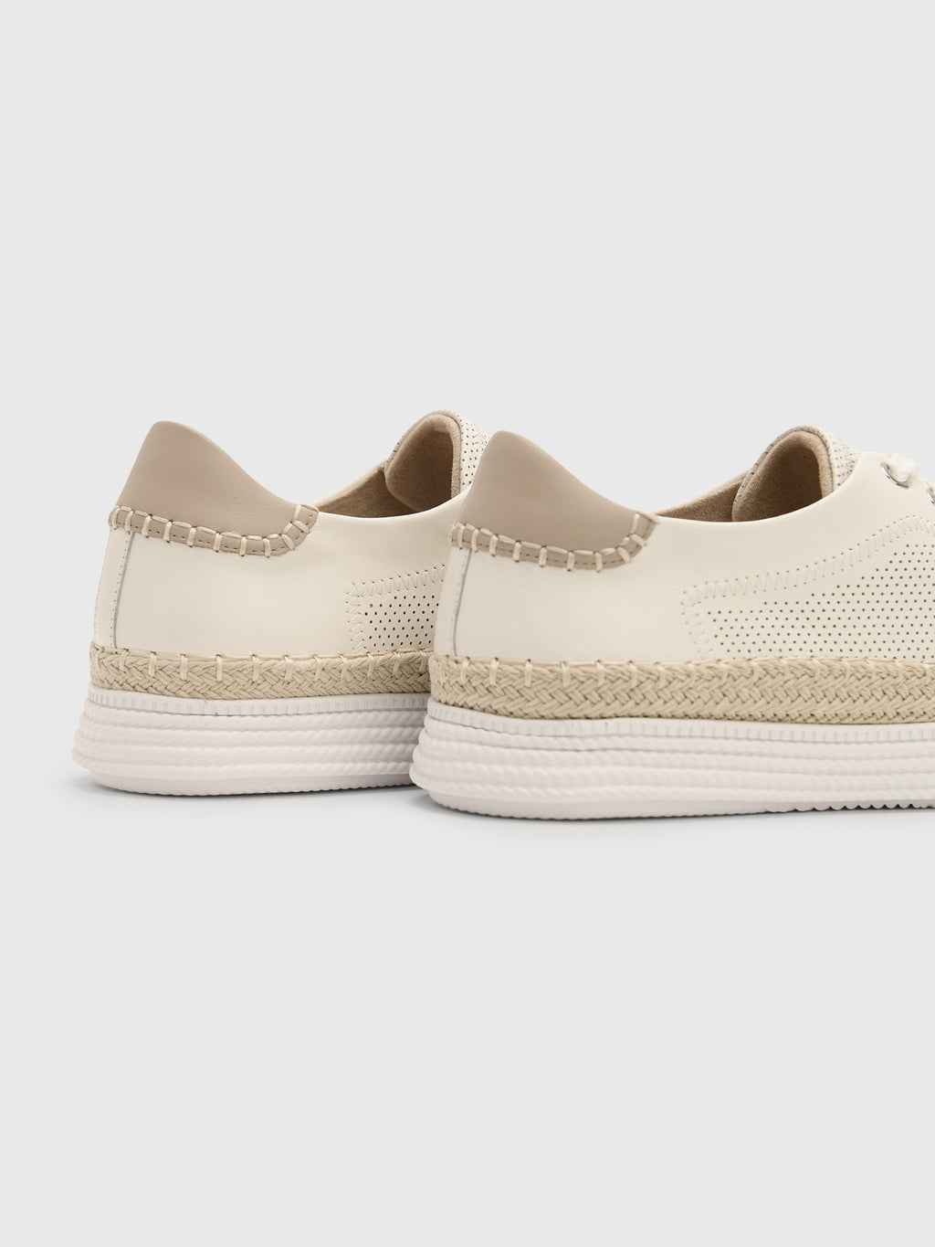 Vaneli Women's Yuval Sneaker - Saint Bernard