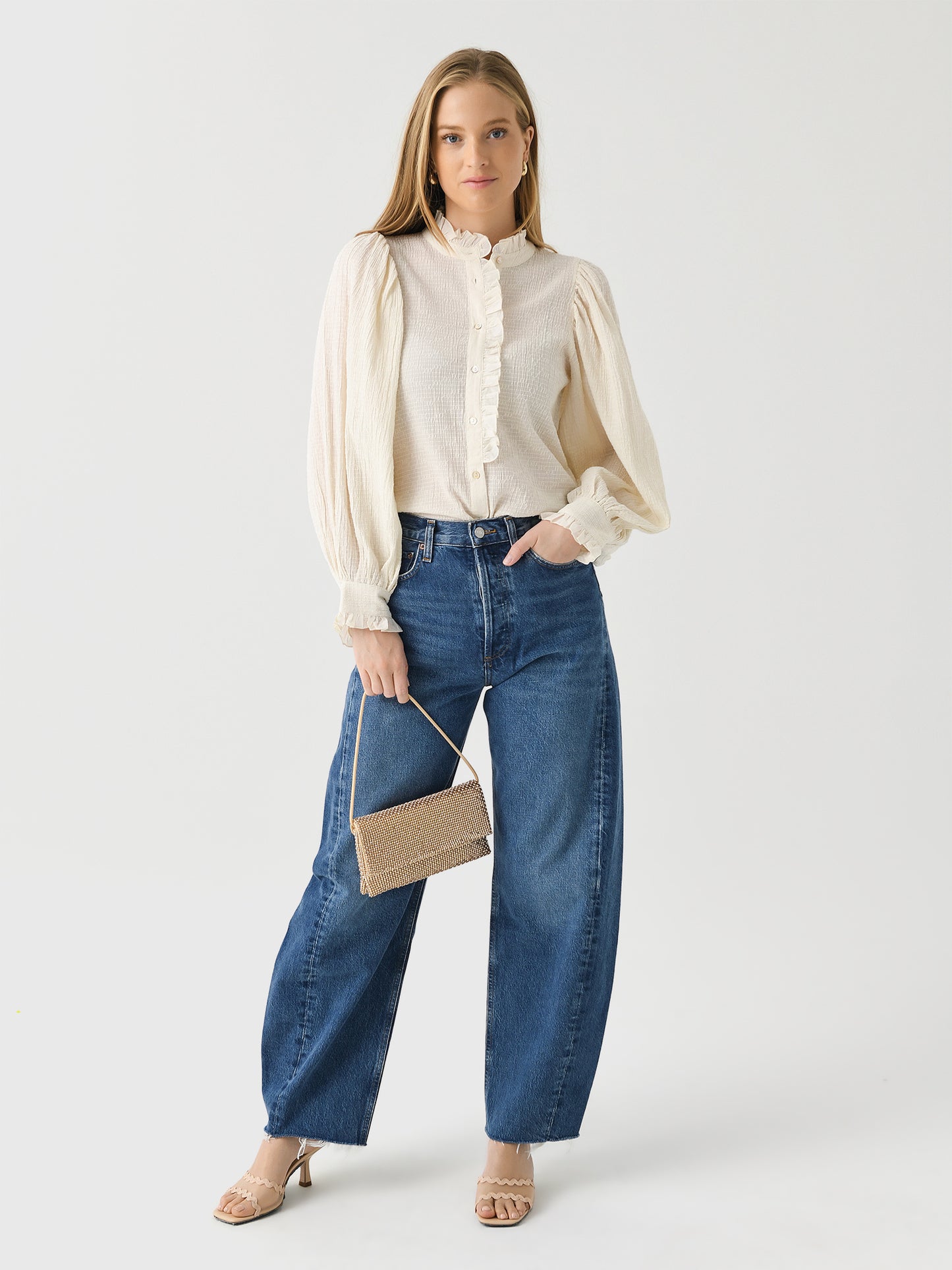 YVETTE1BLOxCREAM-alt1