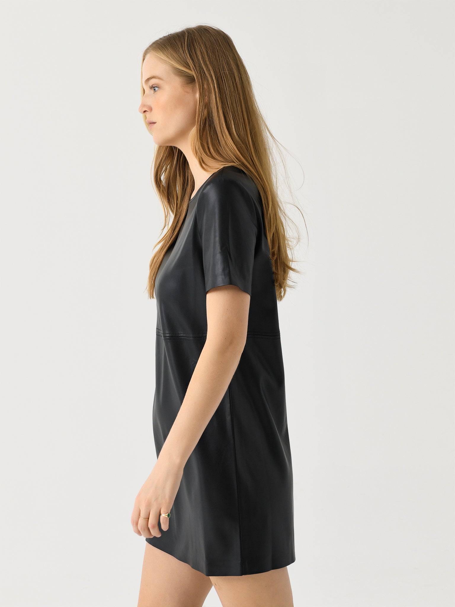 ZD234395xBLACK-alt2