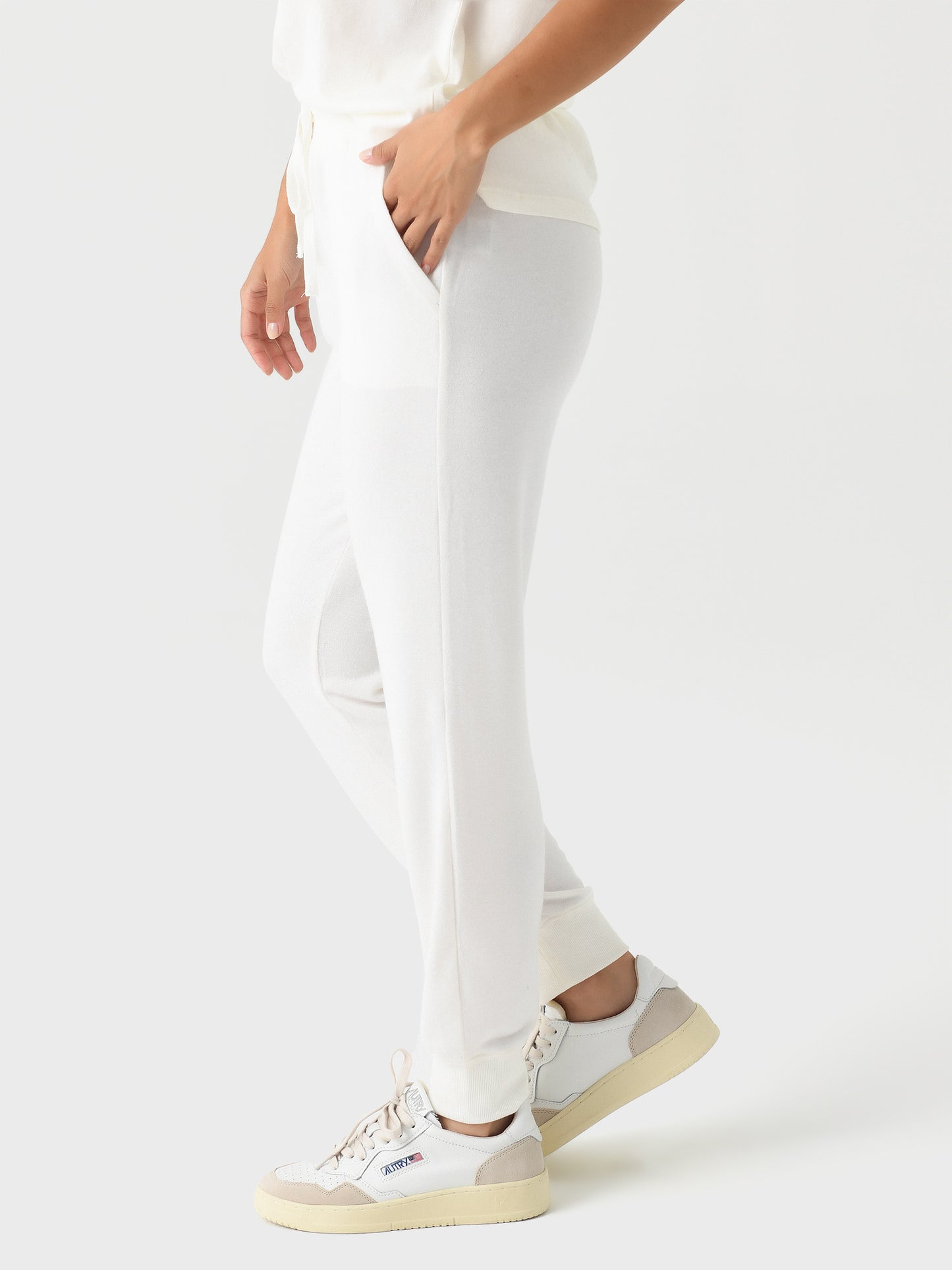 ZLP243748xVANILLAICE-alt2