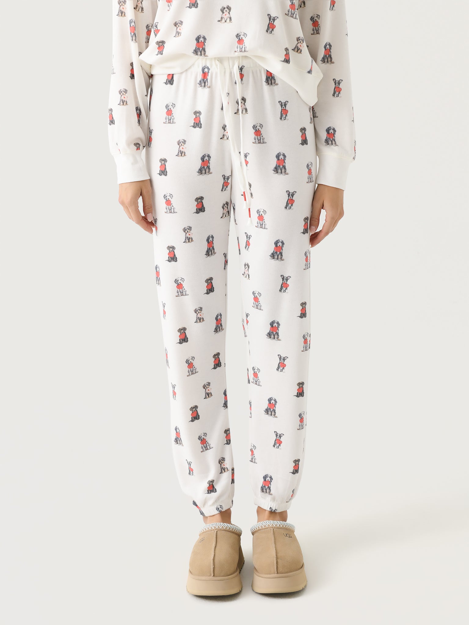 Z Supply Women's Holly Puppy Love Jogger - Saint Bernard