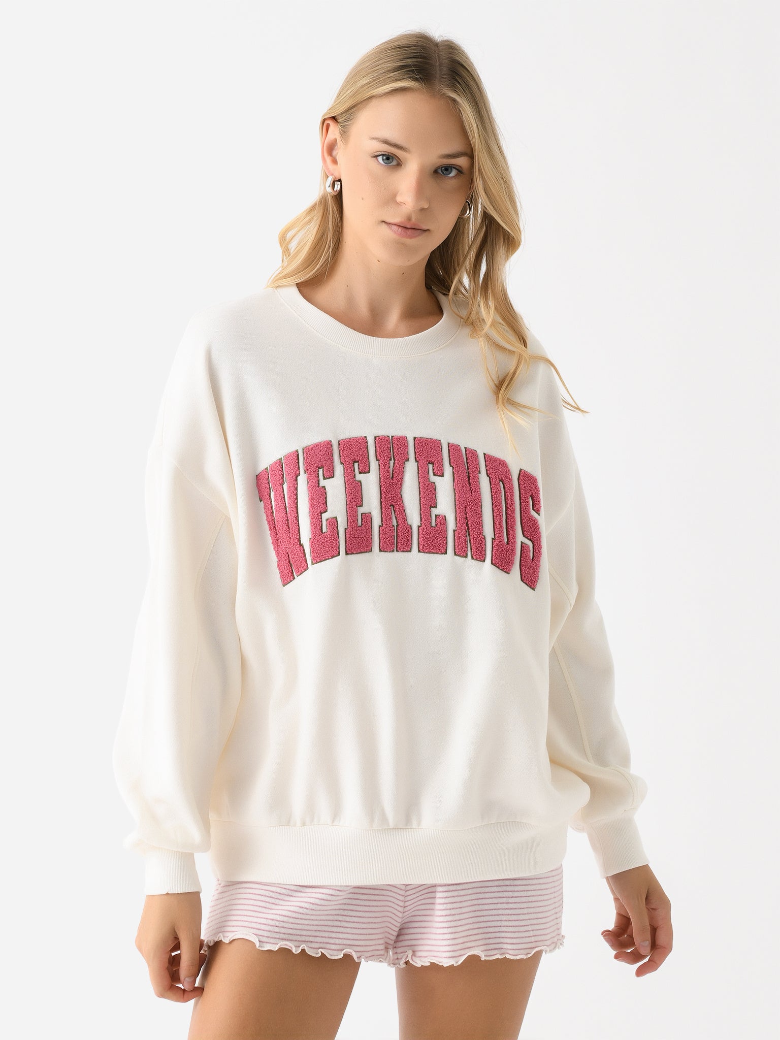 Z Supply Women's Oversized Weekends Sweatshirt - Saint Bernard