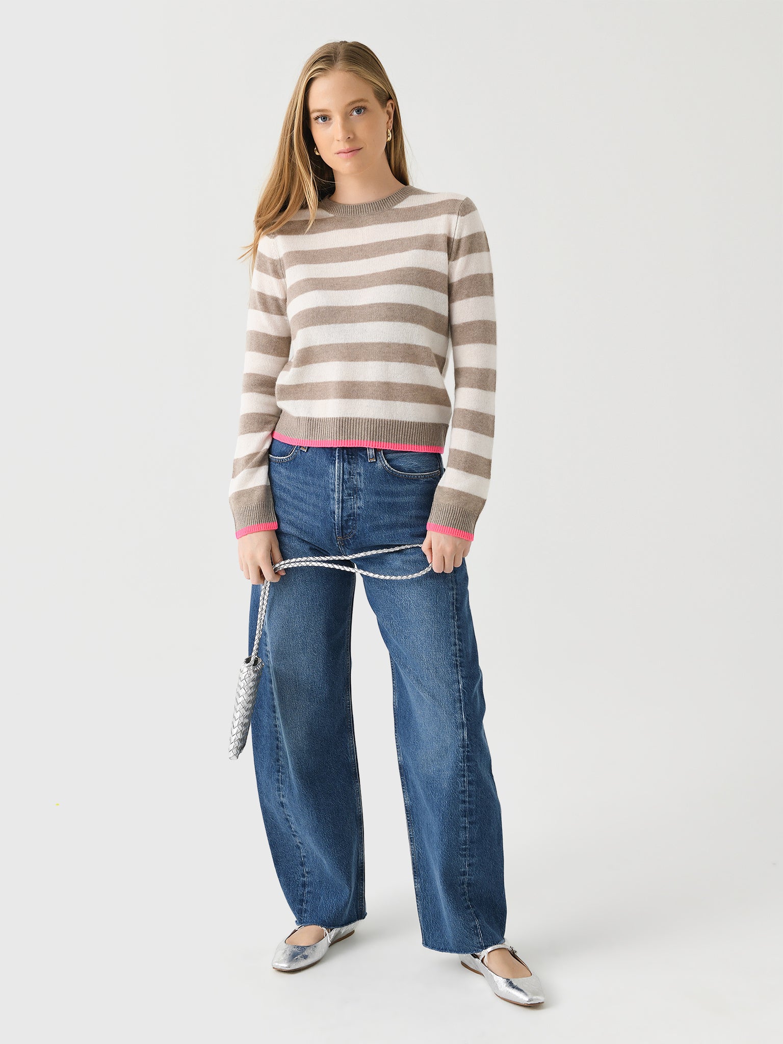 ZNC24-503_AW24xBROWNCREAMNEONPINK-alt1