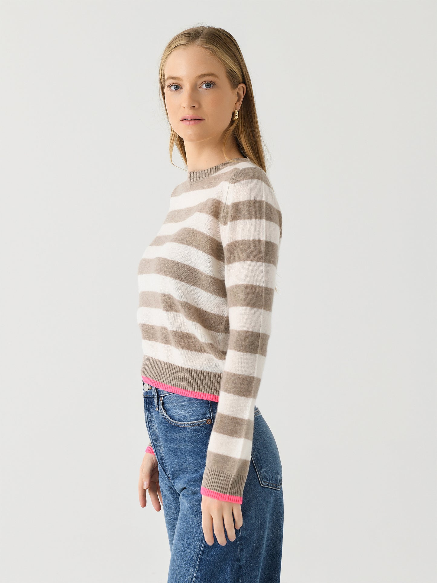 ZNC24-503_AW24xBROWNCREAMNEONPINK-alt2