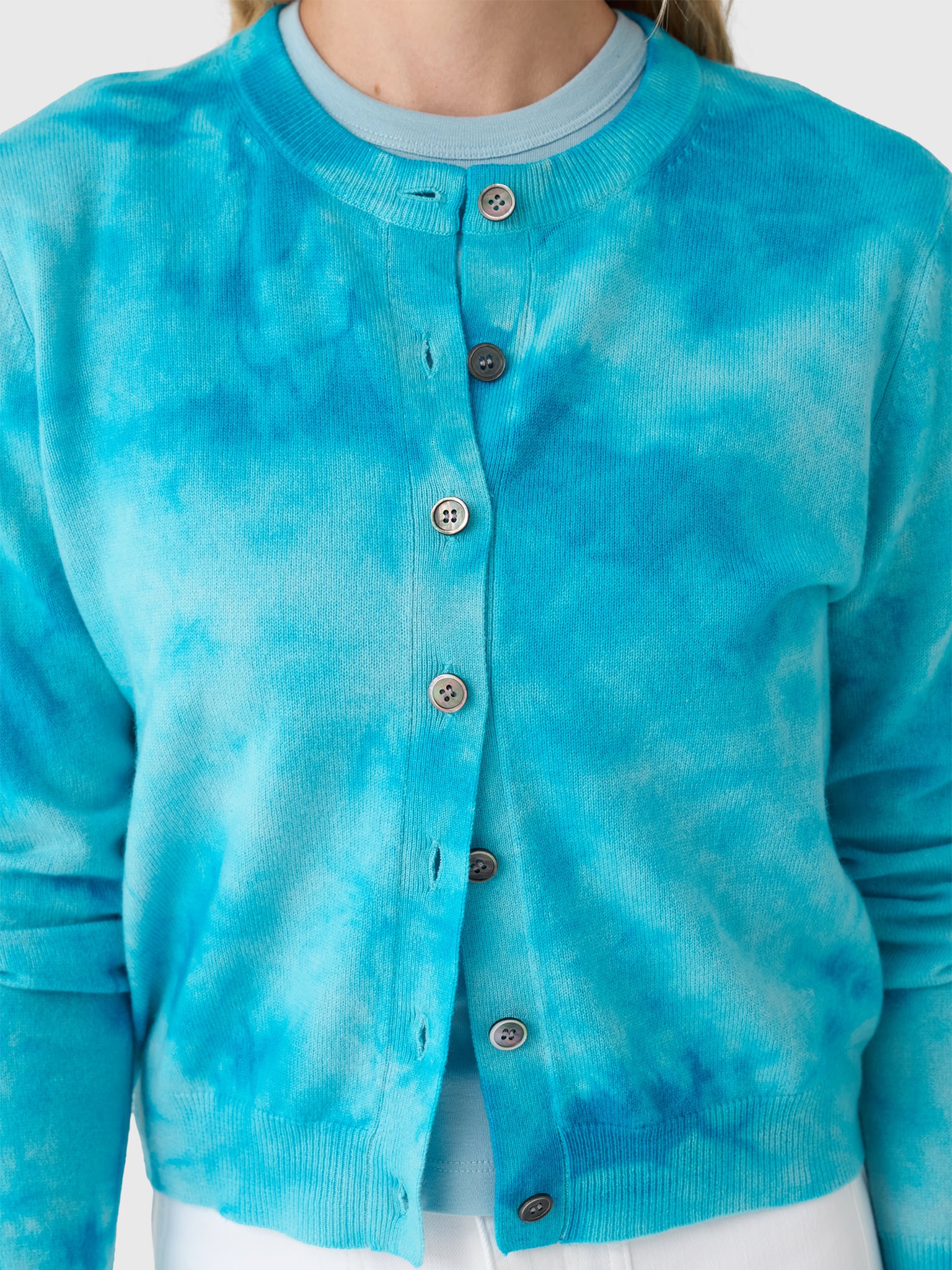 Jumper 1234 Women's Batik Cardigan - Saint Bernard