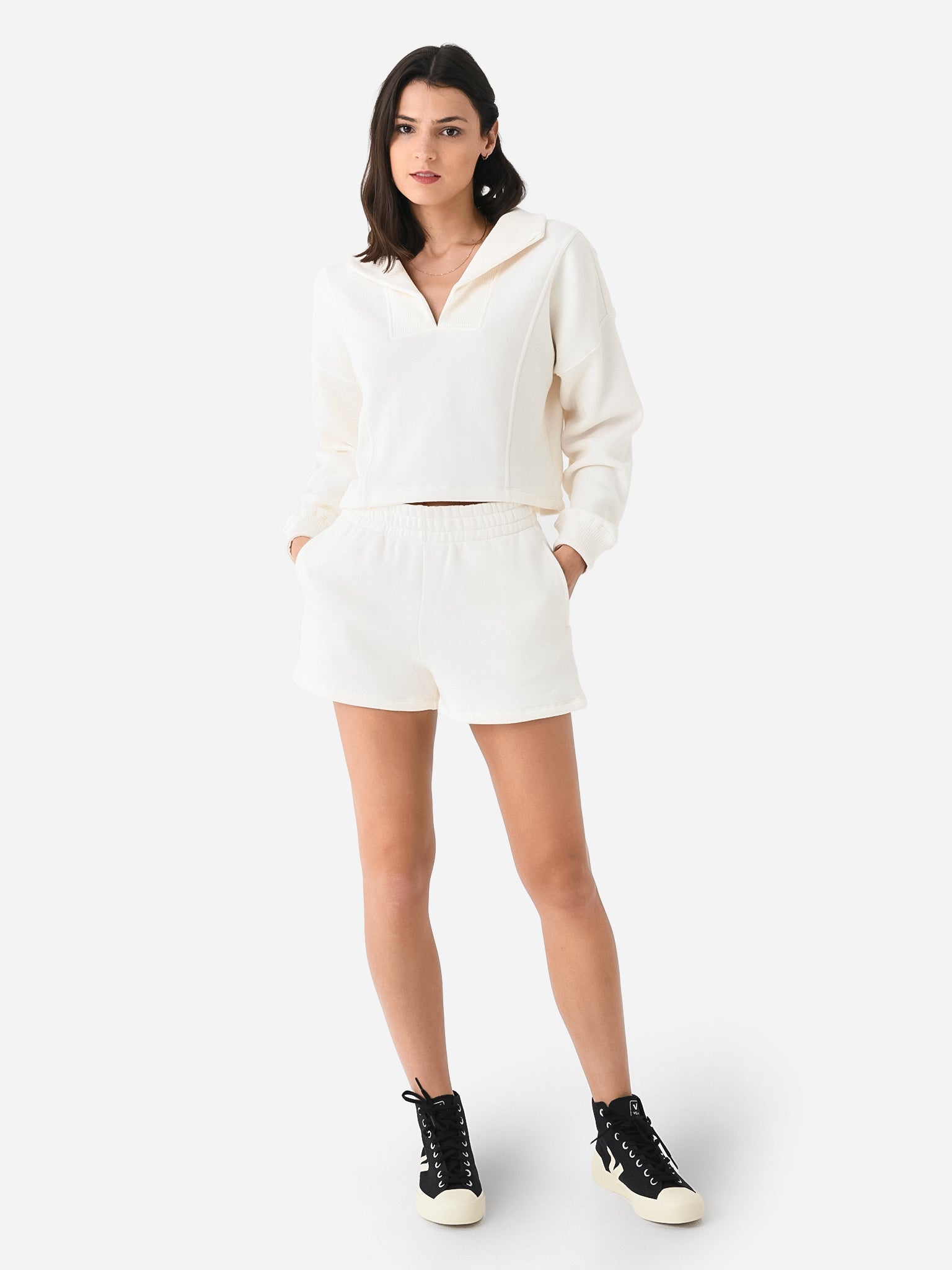 ZS233989xSANDSTONE-alt1