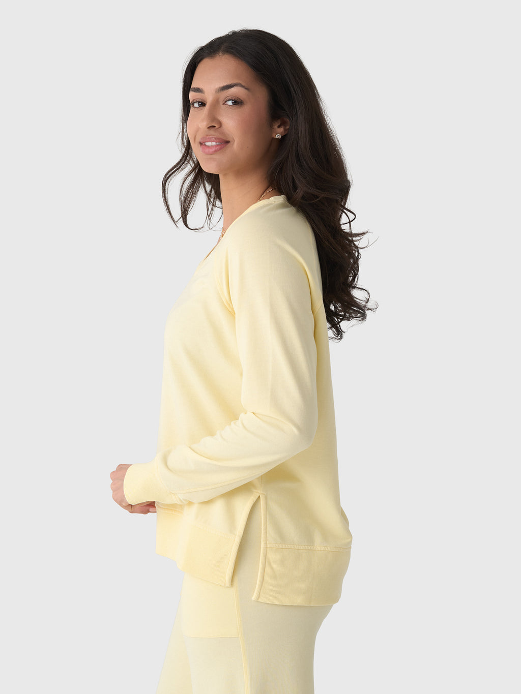 Z Supply Women's Weekender V-Neck Sweatshirt - Saint Bernard