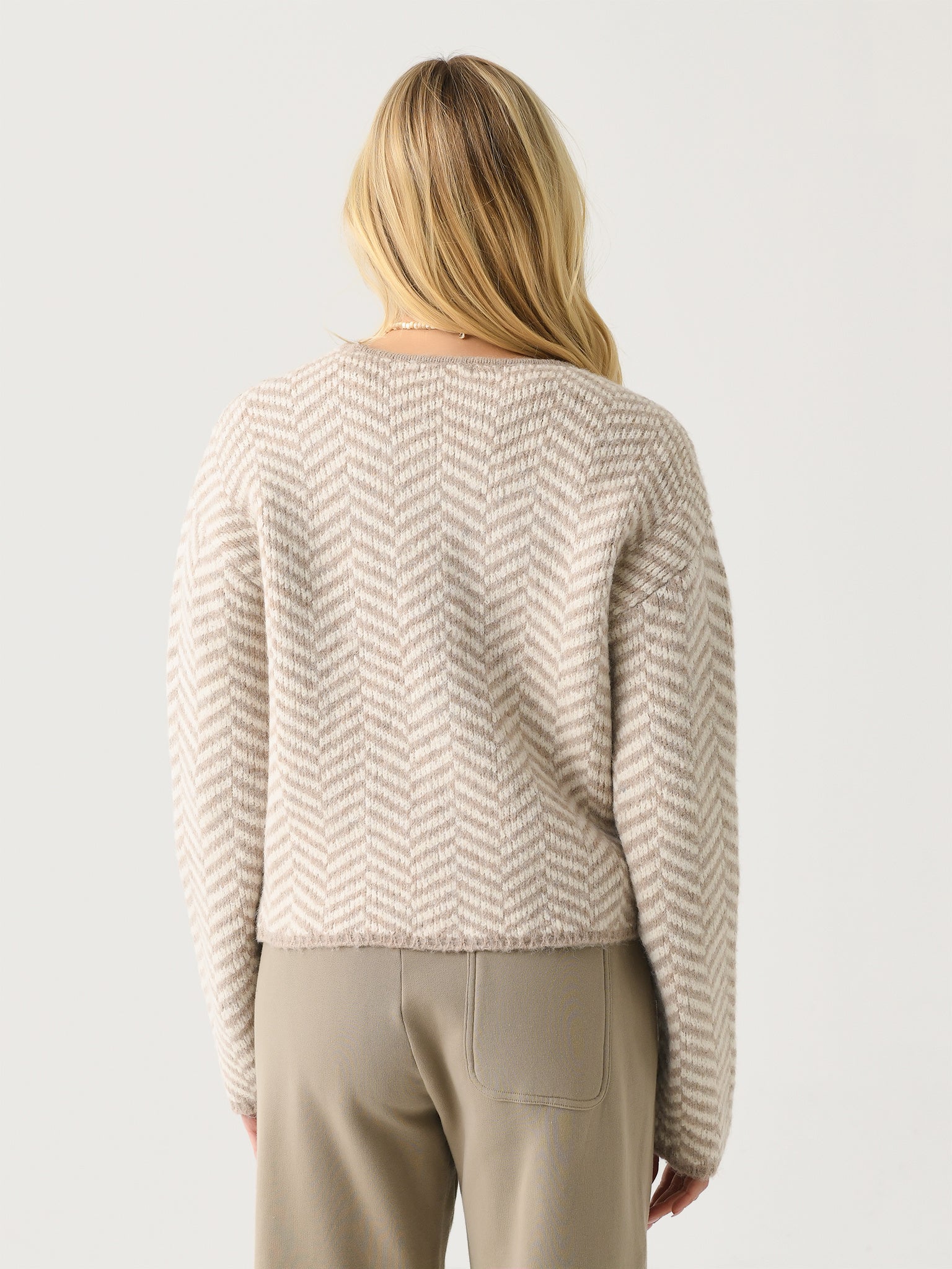 ZW244305xSEASALT-alt3