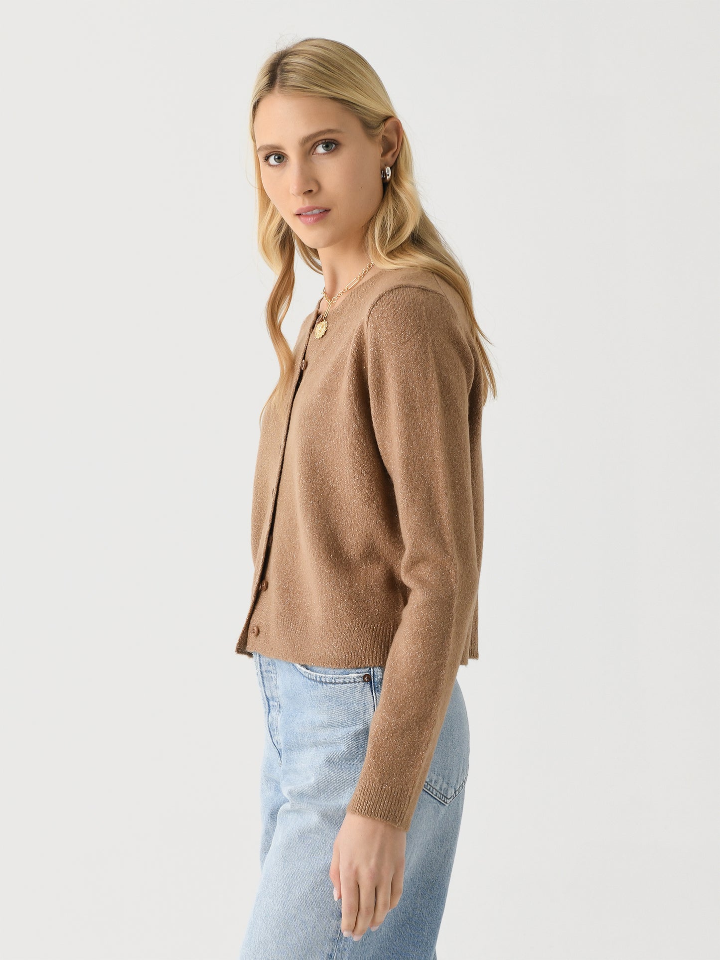 ZW244511xCAMPFIRE-alt2