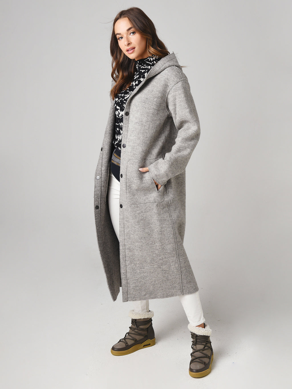 057557x09SILVER-alt1