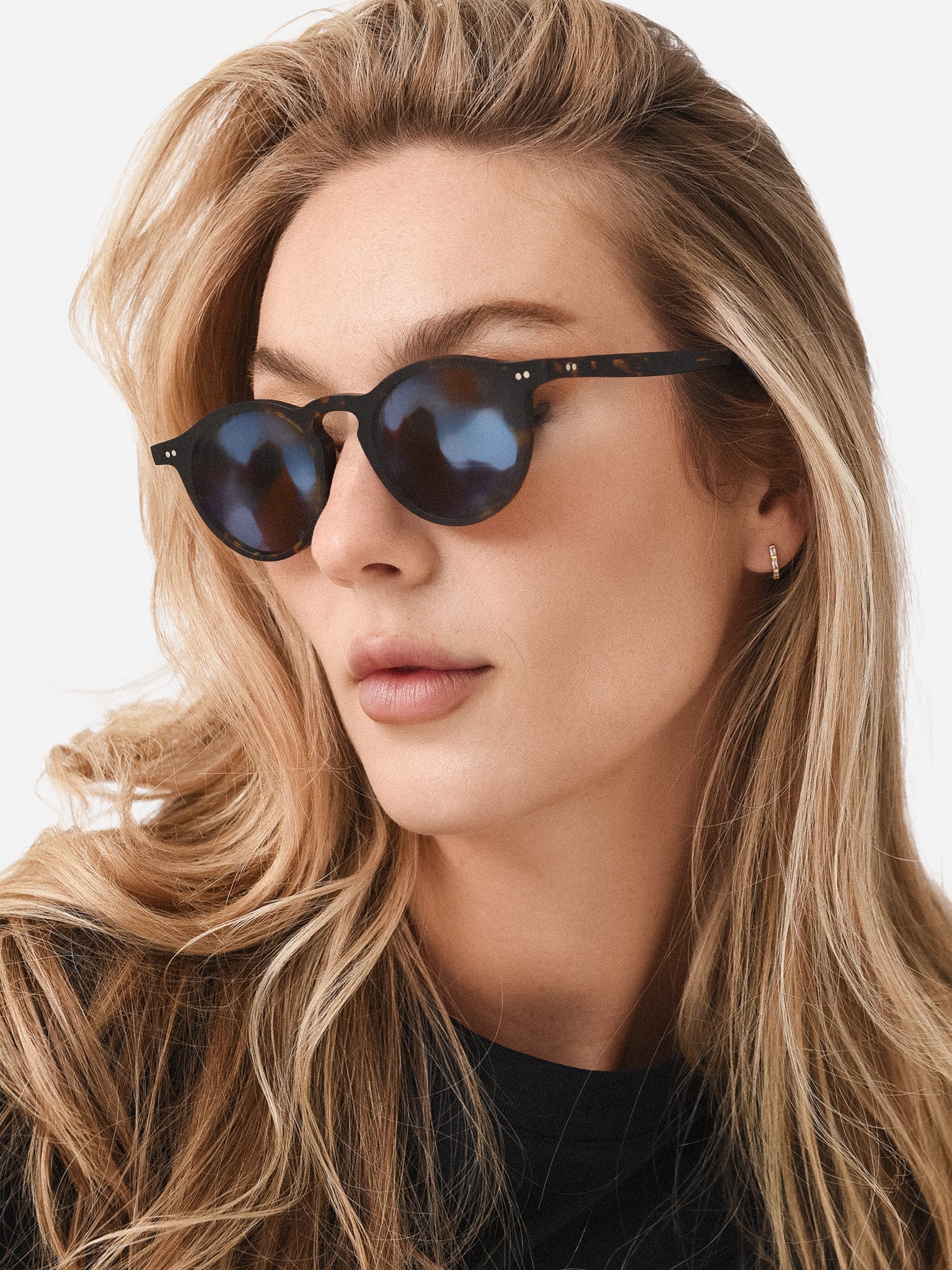 0OV5504SUxSEMIMATTEATAGOTORTOIS-alt1