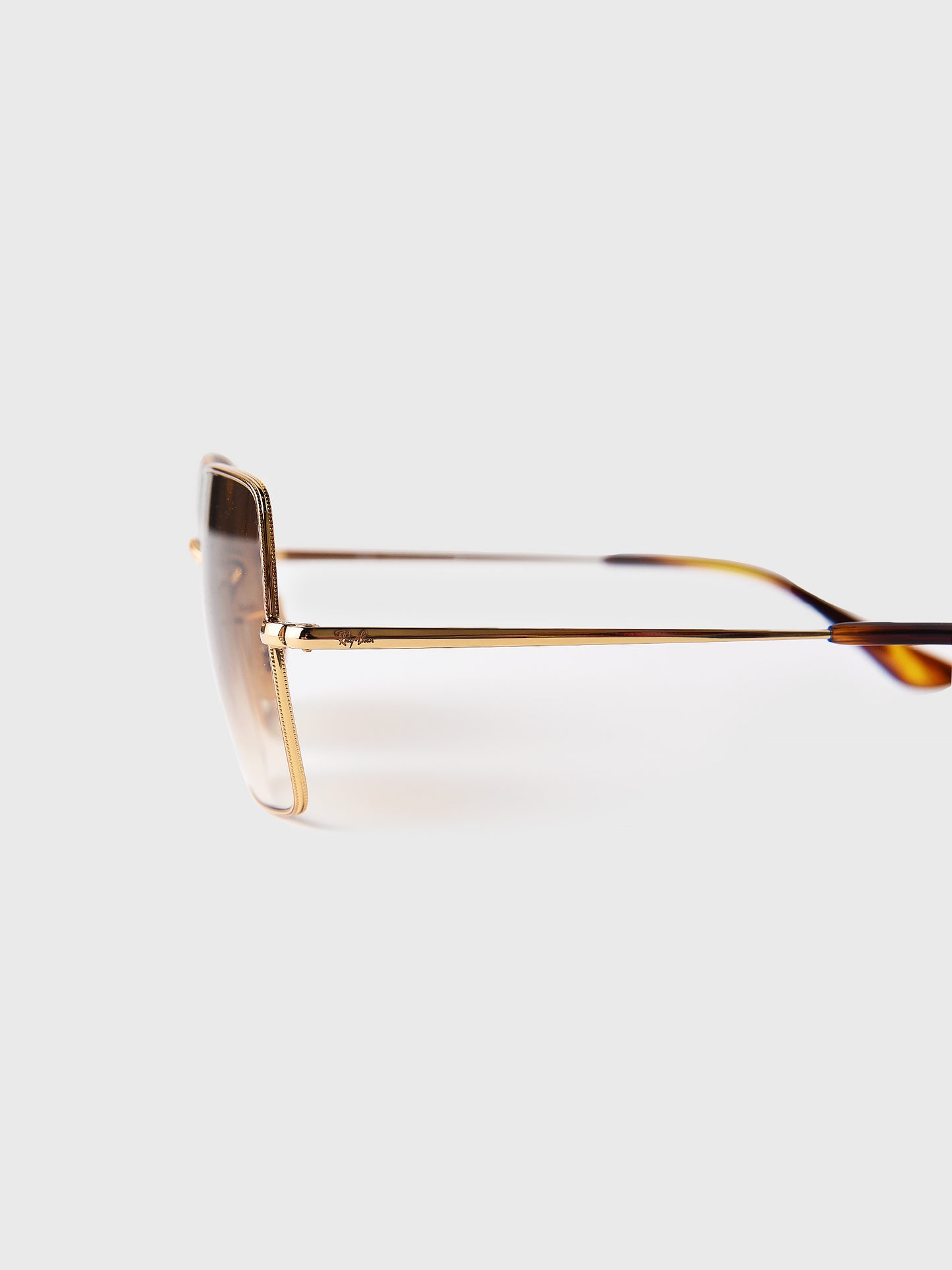 0RB1971x91475154-alt1