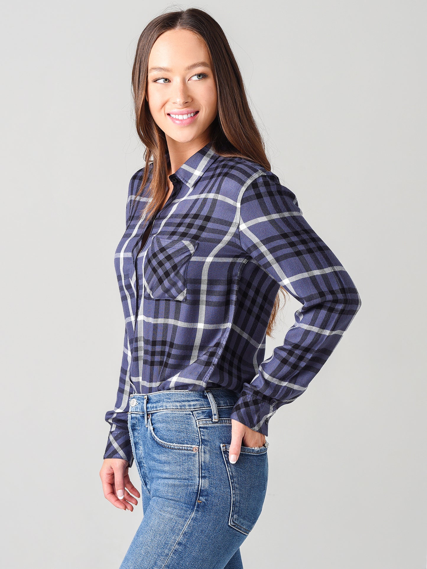 100-550-2234xTWILIGHTEBONYWHITE-alt1