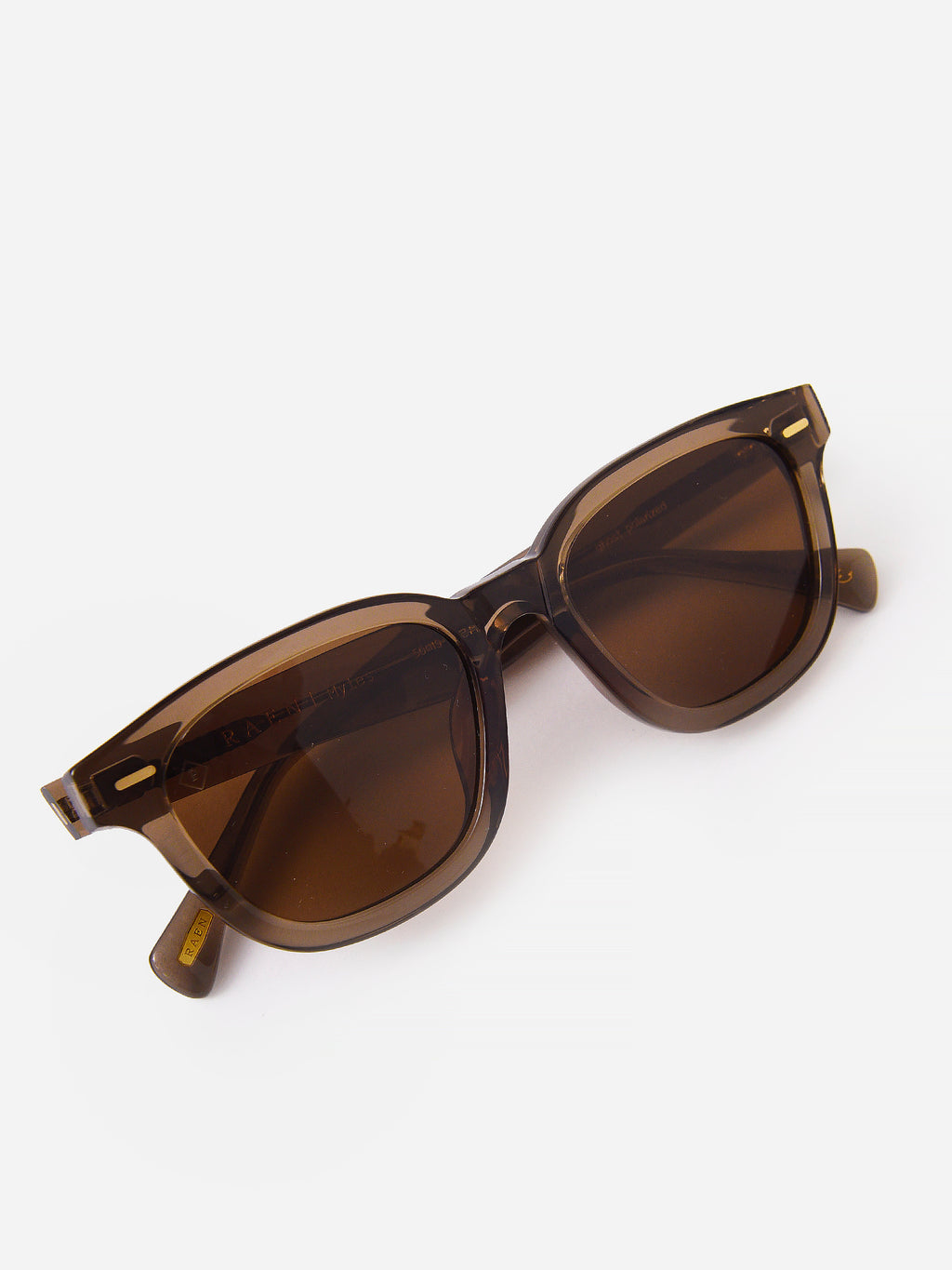 Raen Myles Sunglasses - Saint Bernard