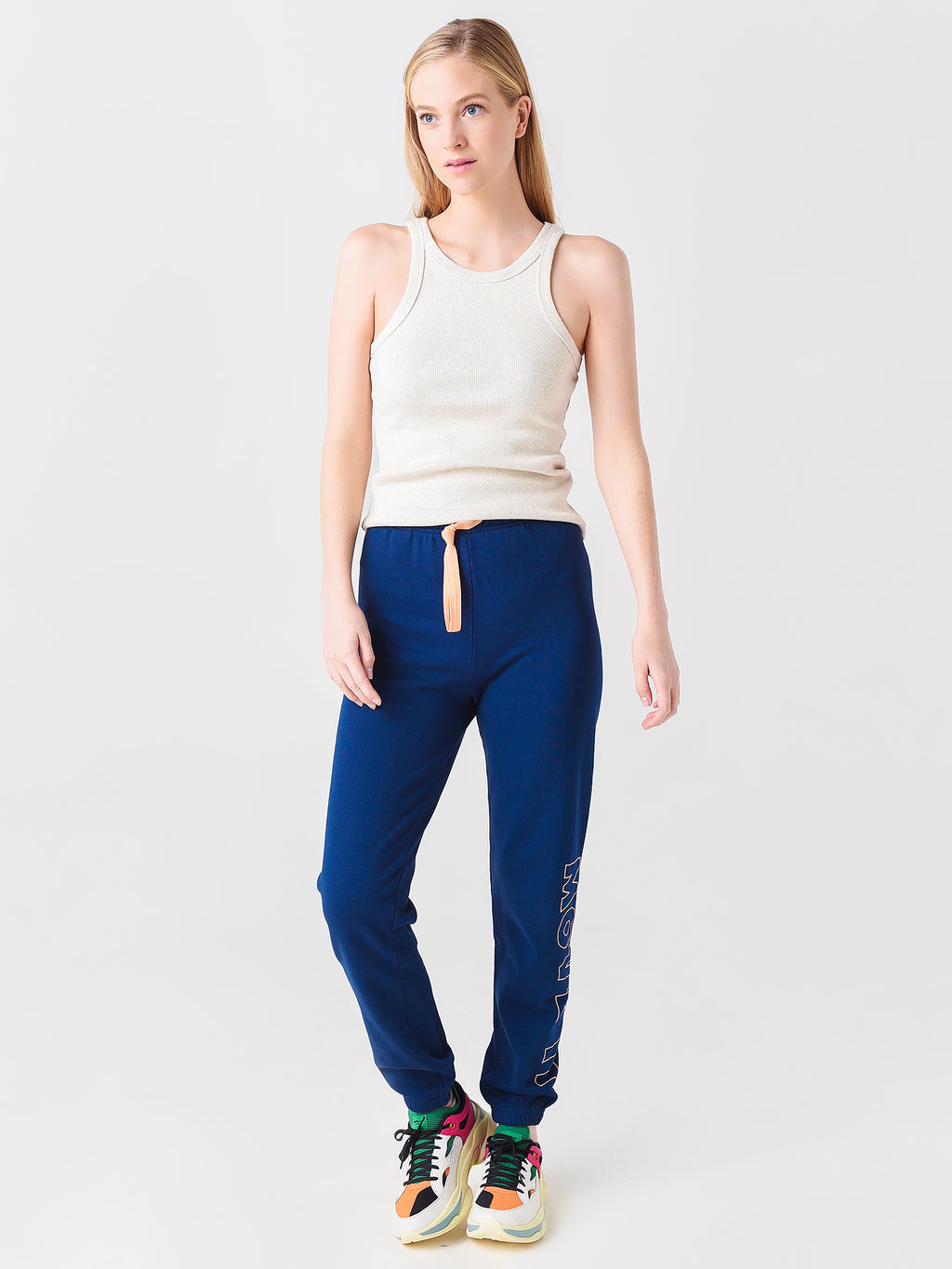 10501-989xINSIGNIABLUE-alt1