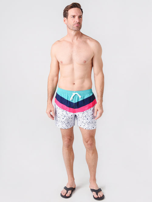 Chubbies Men's The Aquatic Libations 5.5" Swim Trunk?