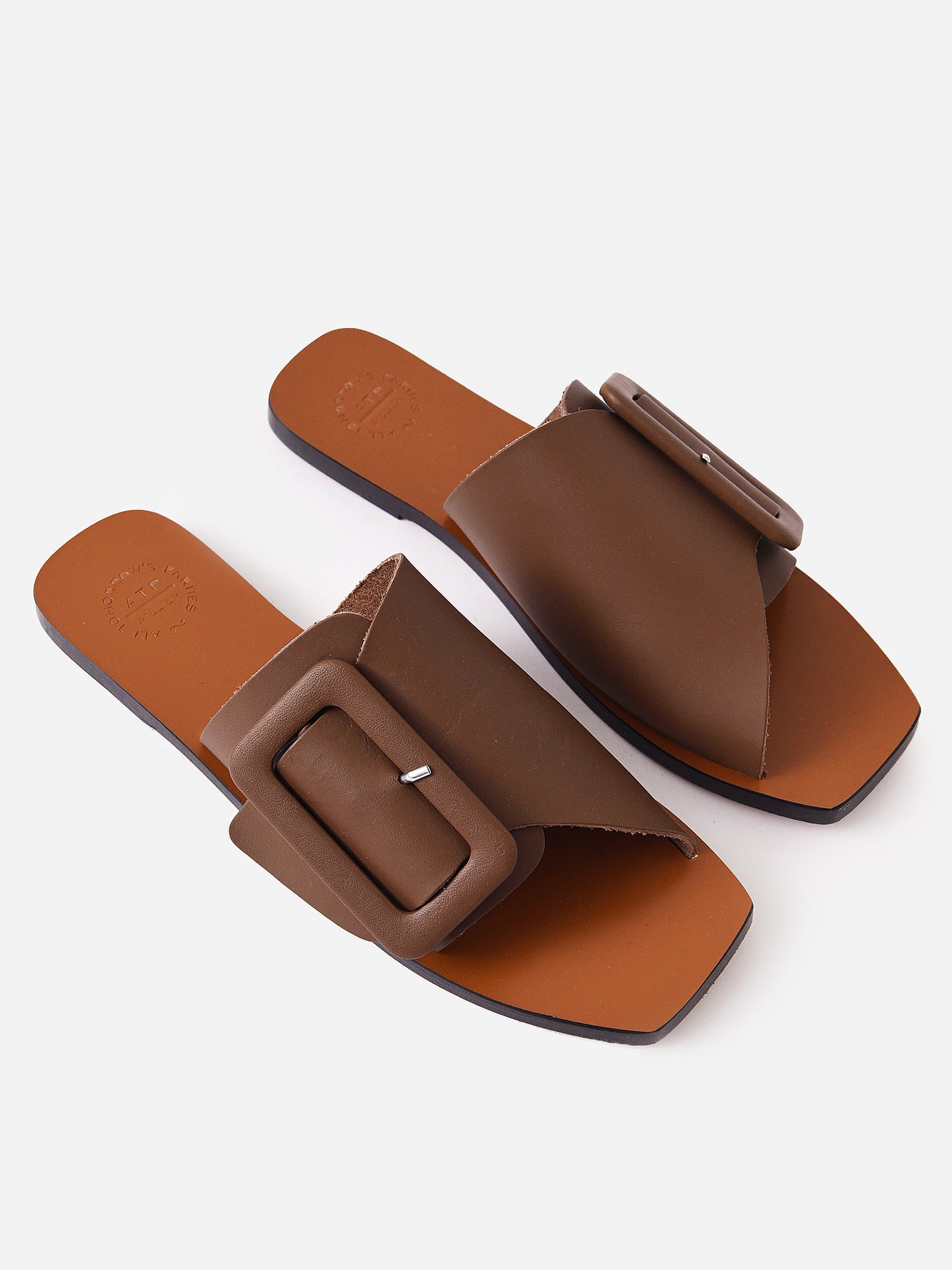 110876xKHAKIBROWN-alt2