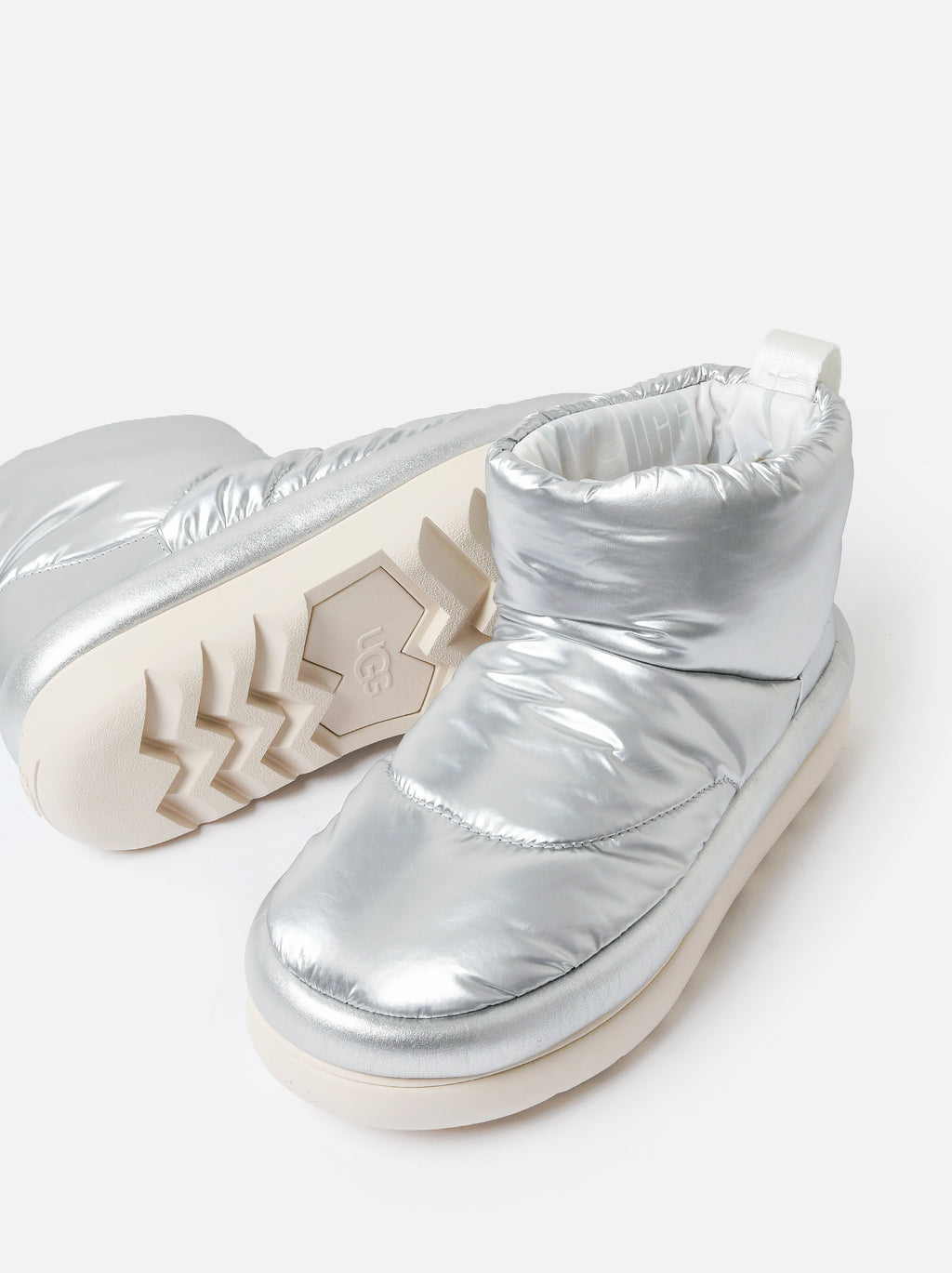 UGG Women's Classic Maxi Mini Boot - Saint Bernard