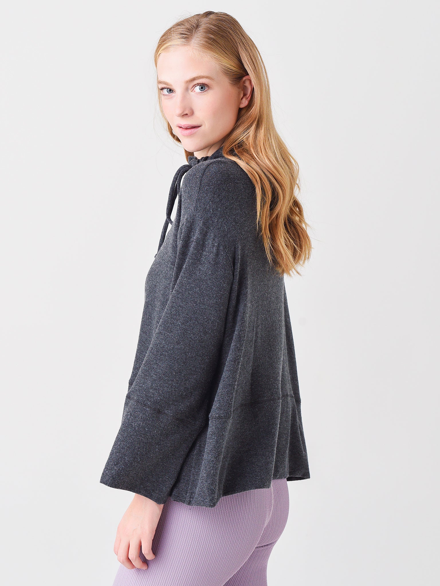 1241XSOFxCHARCOAL-alt2