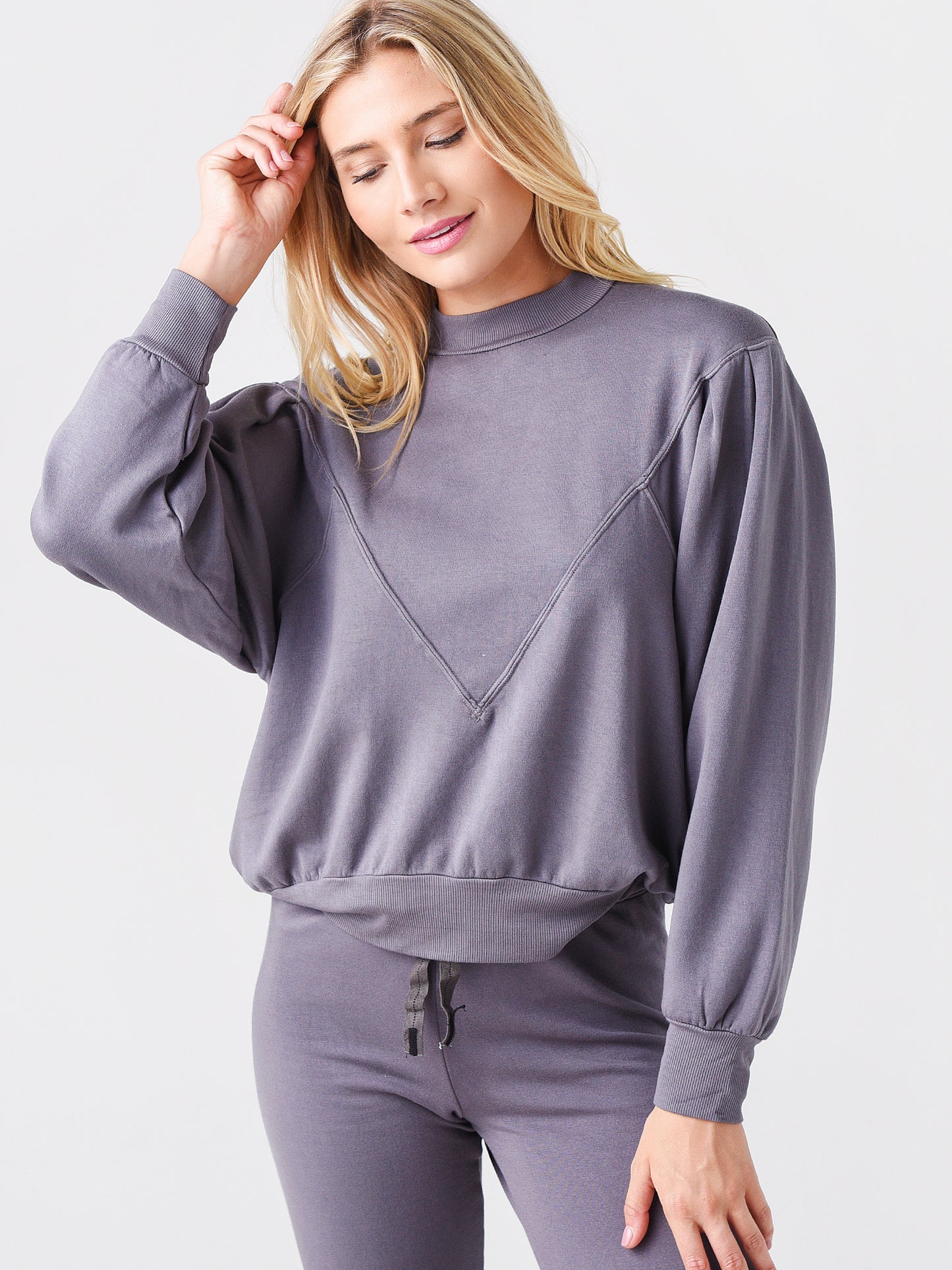 Stateside Women's Softest Fleece 3/4 Sleeve Pleated Sweatshirt