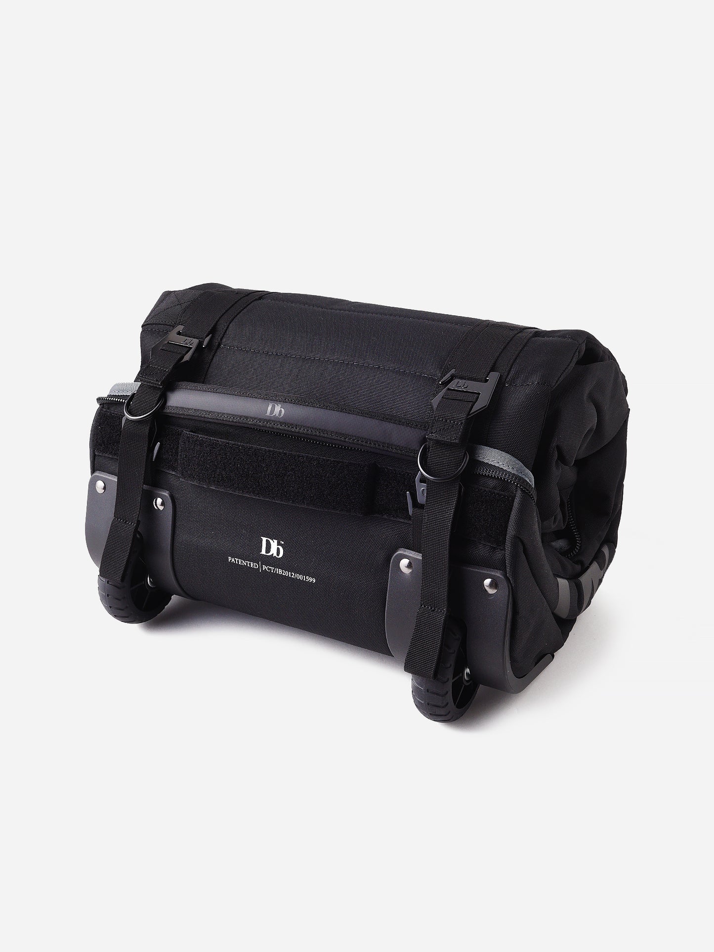 133-2xA01BLACKOUT-alt1