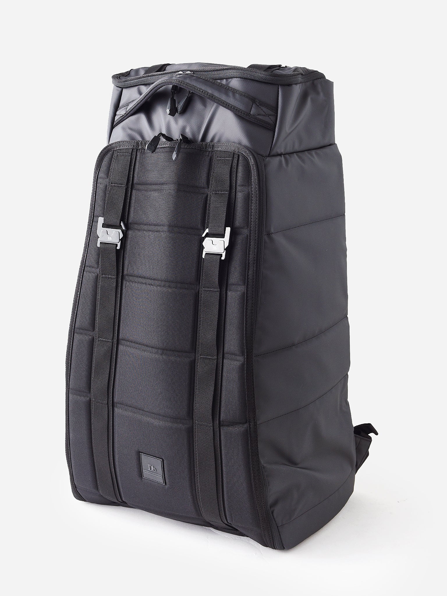 140ExE01BLACKOUT-alt1