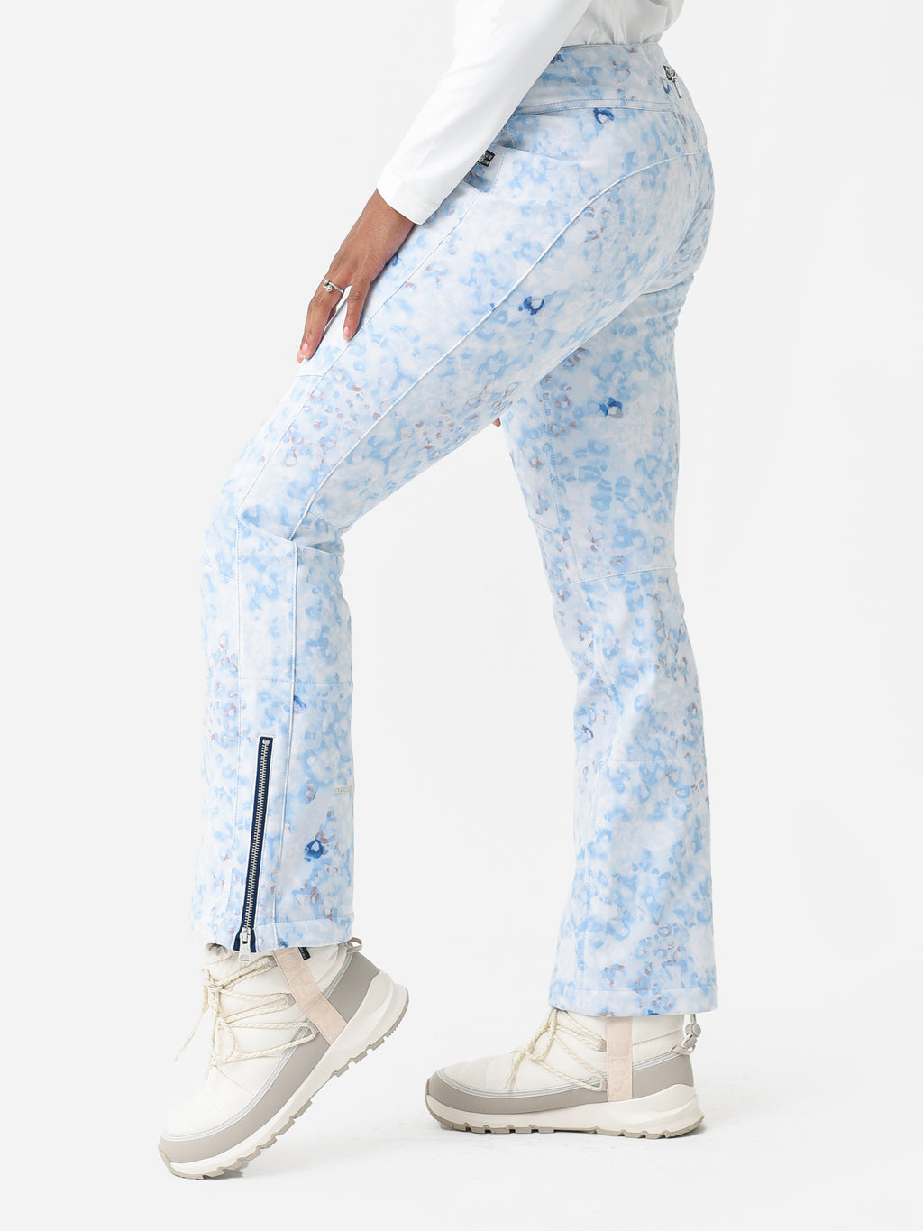 15038xSNOWLEOPARD-alt2