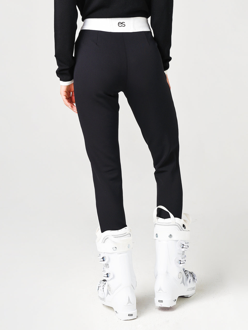 1716022xSNOWBLACK-alt3