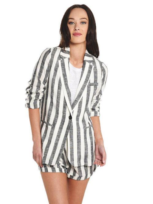 Heartloom Petunia Blazer - Saint Bernard
