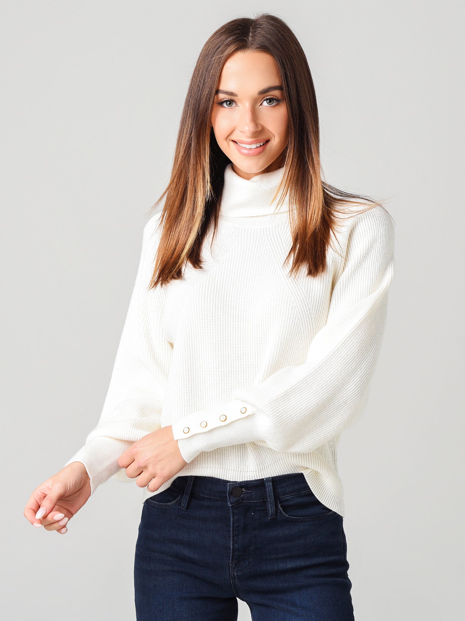 White + Warren Women's Button-Cuff Turtleneck Sweater - Saint Bernard