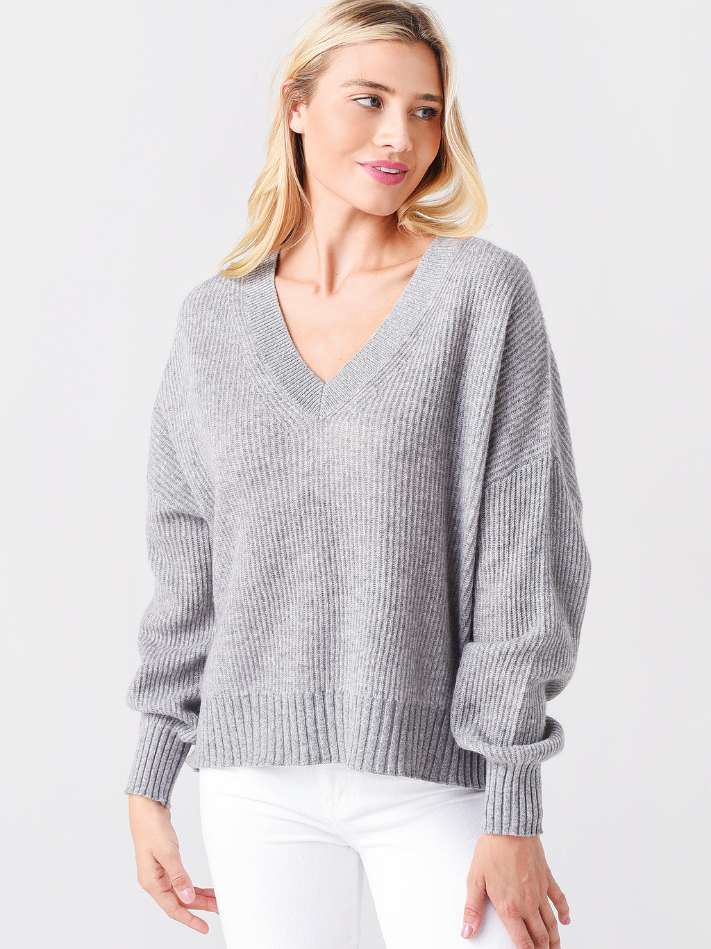 White + Warren Women's Cashmere Cropped Ribbed Stitch V Neck - Saint Bernard