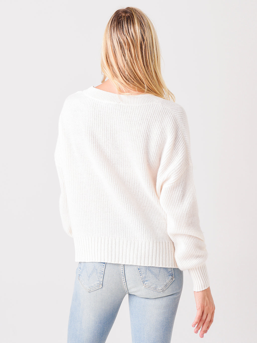 19265xSOFTWHITE-alt3