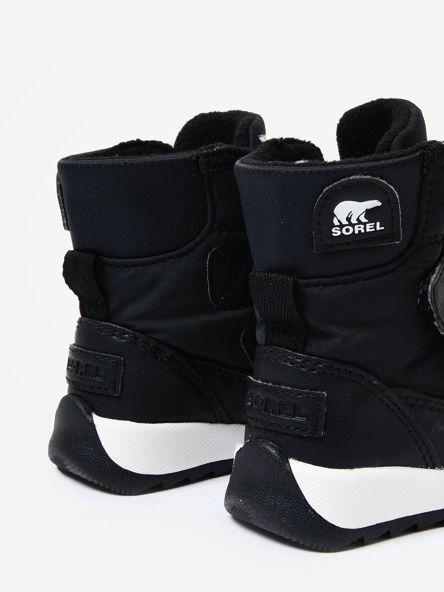 1930352xBLACKSEASALT-alt2