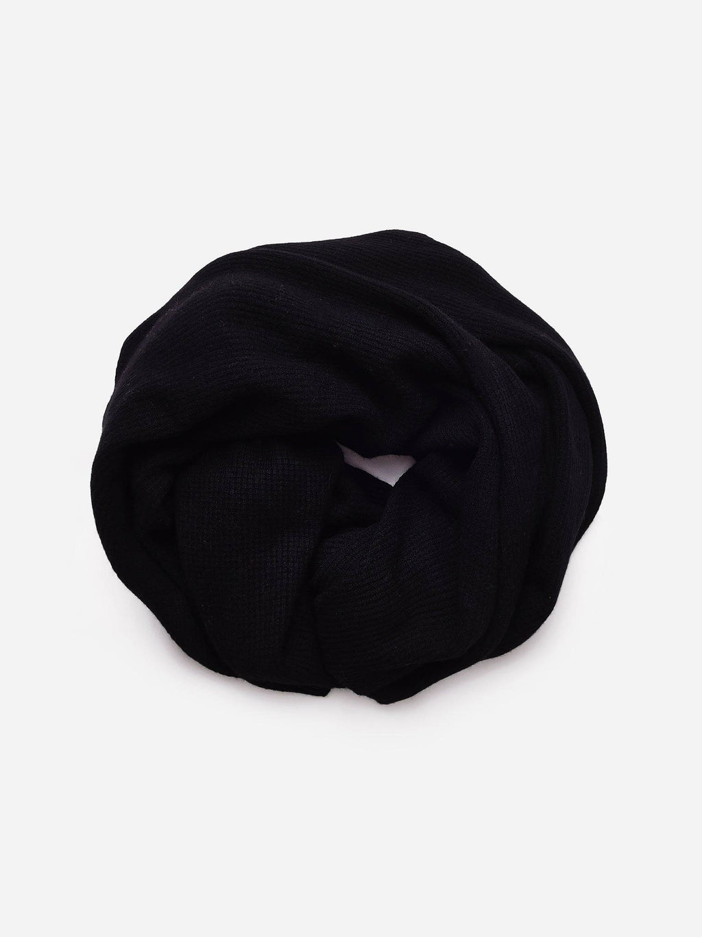White + Warren Women's Cashmere Thermal Travel Wrap - Saint Bernard