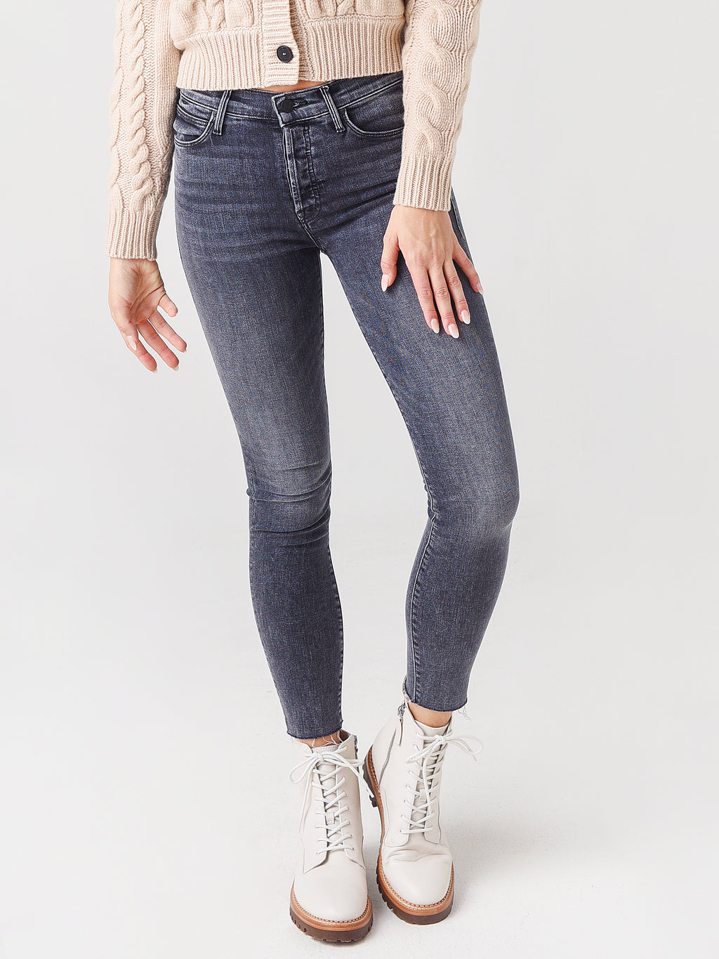 Mother Women's Stunner Ankle Fray Jean - Saint Bernard