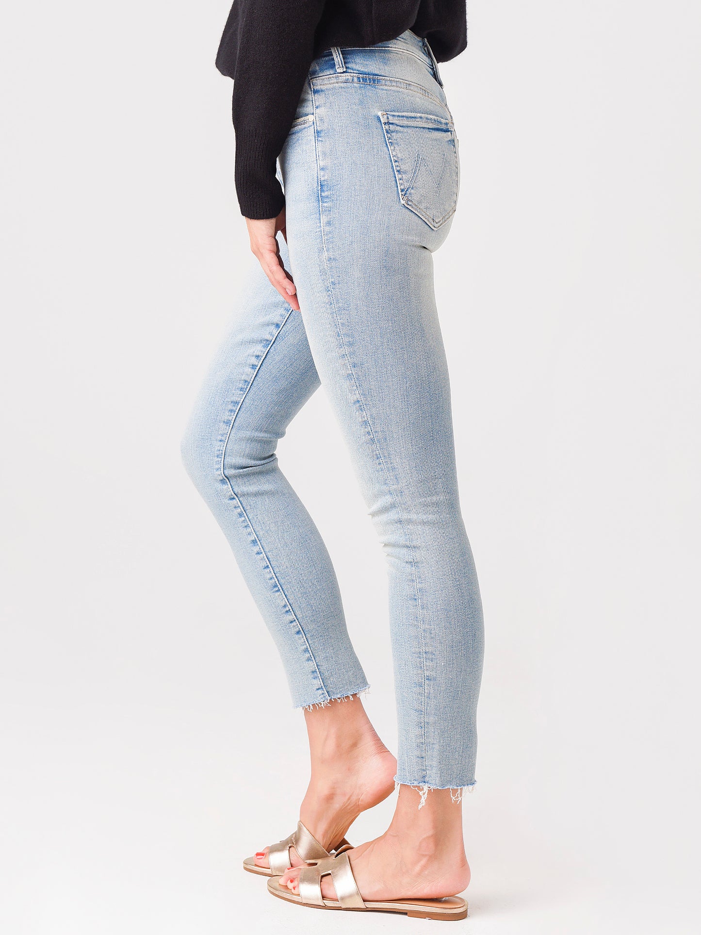 1941-885xINNERSPACE-alt2